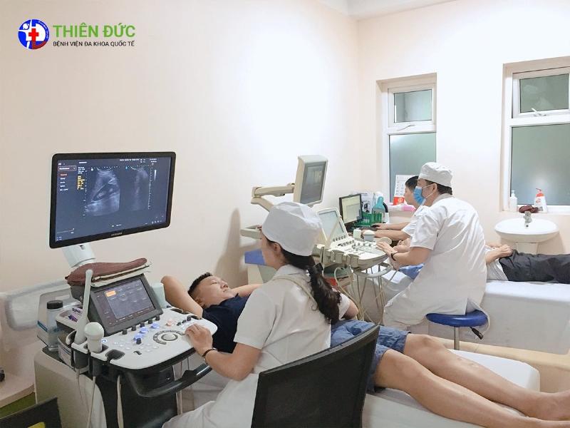 Quan sát hình dáng bụng bầu năm 2020