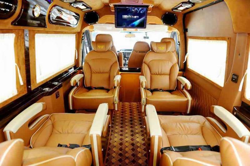 Xe Limousine Nha Trang Sài Gòn Sang Trọng