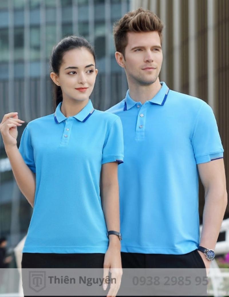 Kiểu Dáng Áo Thun Đồng Phục Thể Hiện Cá Tính Thương Hiệu