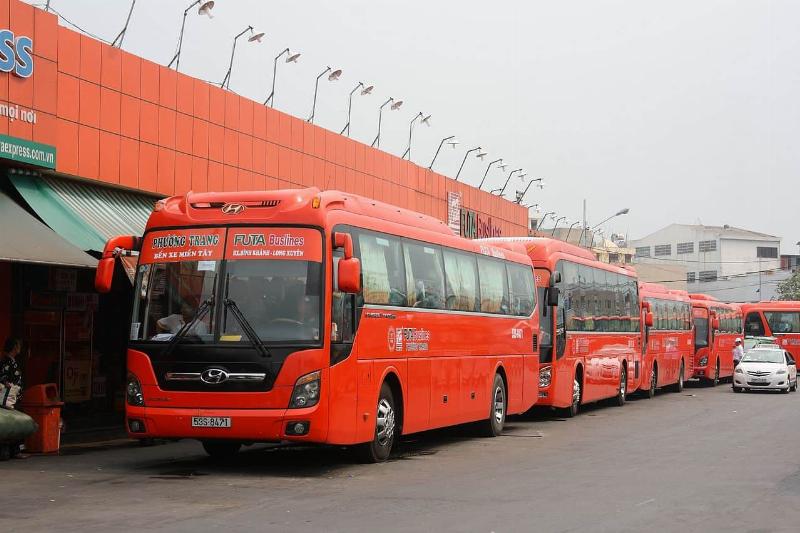 Tìm Kiếm Số Hotline Phương Trang trên Google